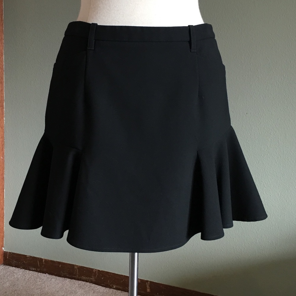 CLEARANCE!💋FINAL PRICE 🎉EXPRESS black mini skirt - Picture 5 of 7